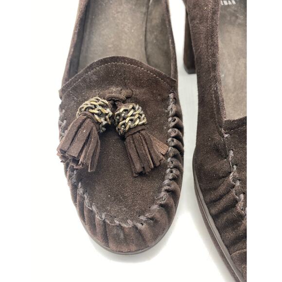 Stuart Weitzman Brown Suede 3” Heel Loafer tassels size 10 Made in Brazil - Picture 4 of 8